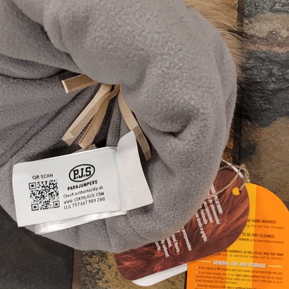 PARAJUMPER  winter cable hat, gray color - Picture 12 of 12